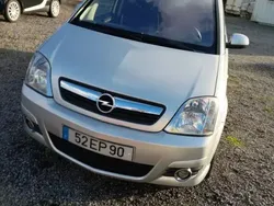 Cinza prata Usado 2007 Opel Meriva Enjoy Monovolume | € 4.850 (Caro)