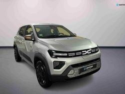 Cinzento Usado 2024 Dacia Spring Extreme Citadino | € 19.150 (Caro)