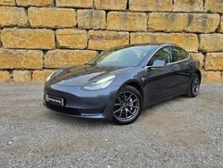 Cinza Usado 2019 Tesla Model 3 Long Range Sedan | € 21.950 (Preço justo)
