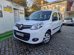 Branco Usado 2015 Renault Kangoo Monovolume | € 10.650 (Preço justo)