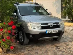 Cinza Usado 2010 Dacia Duster SUV | € 9.990 (Preço justo)