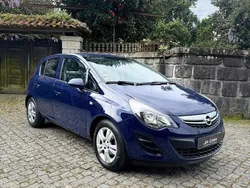 Azul Usado 2013 Opel Corsa Color Edition Citadino | € 6.250 (Bom preço)