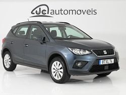 Cinza Usado 2019 Seat Arona Style SUV | € 14.200 (Preço justo)