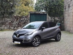 Cinzento Usado 2016 Renault Captur SUV | € 11.490 (Preço justo)