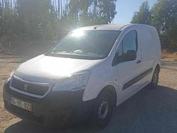 Branco Usado 2018 Peugeot Partner Van | € 11.900 (Preço justo)