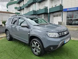 Cinza Usado 2023 Dacia Duster Journey SUV | € 20.950 (Preço justo)