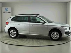 Cinzento Usado 2025 Skoda Kamiq SUV | € 22.990 (Preço justo)