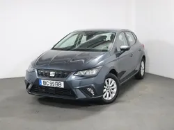 Azul Usado 2023 Seat Ibiza Style SUV | € 15.700