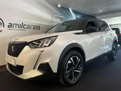 Branco (metalizado) Usado 2023 Peugeot 2008 GT SUV | € 21.500 (Preço justo)