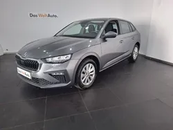 Cinza Usado 2024 Skoda Scala Citadino | € 21.090 (Preço justo)