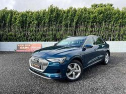 Azul Usado 2019 Audi e-tron Ambiente SUV | € 28.990 (Preço justo)
