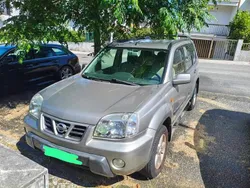 Cinzento Usado 2002 Nissan X-Trail SUV | € 5.990