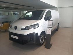 Branco Novo 2025 Peugeot e-Expert Van | € 42.500