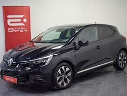 Preto Usado 2023 Renault Clio V Intens | € 15.900 (Bom preço)