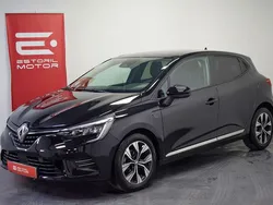Preto Usado 2023 Renault Clio V Intens | € 15.900 (Bom preço)