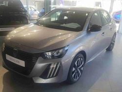 Cinzento Novo 2025 Peugeot e-208 Style Citadino | € 31.000