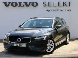 Cinzento Usado 2019 Volvo V60 Momentum Carrinha | € 24.800 (Preço elevado)
