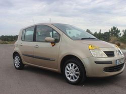 Usado 2005 Renault Modus Monovolume | € 2.000 (Preço elevado)