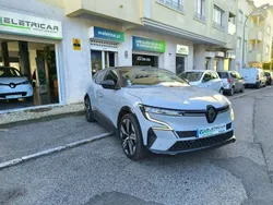 Cinza Usado 2022 Renault Mégane Iconic | € 25.500