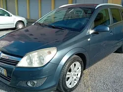 Usado 2008 Opel Astra Sedan | € 2.999 (Bom preço)