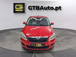 Vermelho Usado 2011 Skoda Fabia Family Citadino | € 5.999 (Preço justo)
