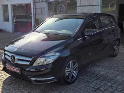 Preto Usado 2012 Mercedes 180 Sedan | € 11.650 (Preço justo)