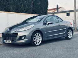 Usado 2010 Peugeot 207 CC Cabrios | € 7.500