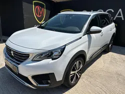 Branco Usado 2019 Peugeot 5008 Monovolume | € 23.990 (Preço justo)