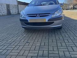 Usado 2003 Peugeot 307 Sedan | € 2.500 (Preço justo)