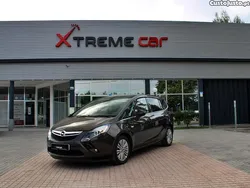 Cinza Usado 2016 Opel Zafira Cosmo Monovolume | € 14.750 (Preço justo)