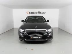 Preto Usado 2017 Mercedes E350 Exclusive Sedan | € 24.980