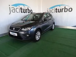 Cinzento Usado 2020 Seat Arona SUV | € 17.450 (Preço elevado)