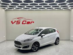Branco Usado 2015 Ford Fiesta Titanium Citadino | € 11.500 (Preço justo)