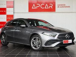 Cinza Usado 2023 Mercedes A250 AMG line Sedan | € 34.500 (Preço justo)