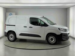 Branco Novo 2025 Opel Combo-e Life Sedan | € 29.490