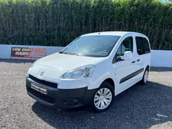 Branco Usado 2014 Peugeot Partner Family Monovolume | € 9.990 (Caro)