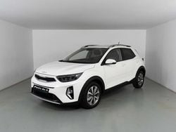 Branco Usado 2022 Kia Stonic SUV | € 16.800 (Preço justo)