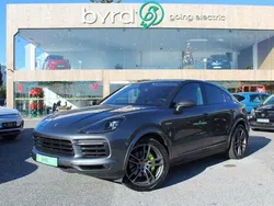 Cinzento escuro Usado 2020 Porsche Cayenne SUV | € 82.900 (Caro)