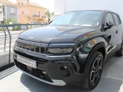 Cinza Usado 2024 Jeep Avenger Summit SUV | € 25.990 (Preço justo)