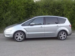 Usado 2007 Ford S-MAX Titanium Monovolume | € 6.800 (Bom preço)