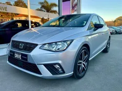 Cinzento Usado 2019 Seat Ibiza Style | € 12.900 (Bom preço)