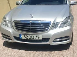 Usado 2010 Mercedes E250 Sedan | € 9.300 (Bom preço)