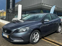 Cinzento Usado 2013 Volvo V40 Carrinha | € 10.500 (Preço justo)