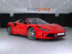 Vermelho Usado 2021 Ferrari F8 Cabrios | € 398.000