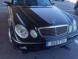 Usado 2004 Mercedes E220 Sedan | € 8.500 (Preço elevado)
