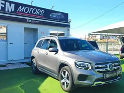 Cinzento Usado 2020 Mercedes GLB180 SUV | € 35.850