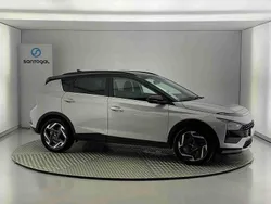 Cinzento Usado 2024 Hyundai Bayon SUV | € 21.490 (Preço elevado)