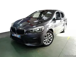 Cinza Usado 2020 BMW 225 Active Tourer iPerformance Monovolume | € 18.599 (Bom preço)
