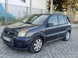 Usado 2005 Ford Fusion Sedan | € 2.950