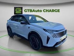 Branco Usado 2024 Peugeot e-3008 GT SUV | € 48.999 (Preço elevado)